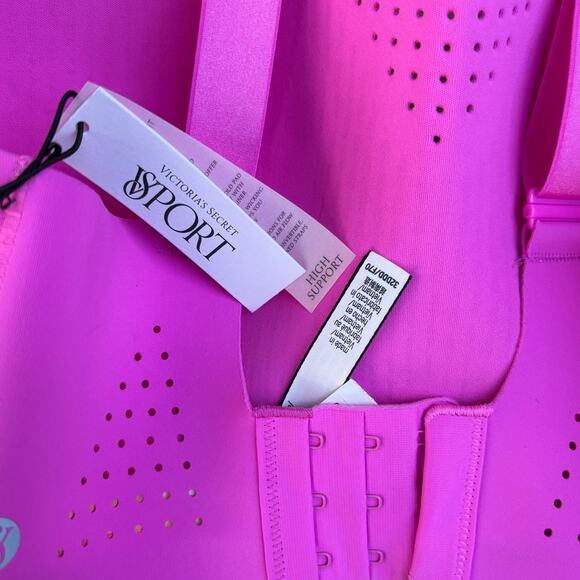Victoria’s Secret Seamless Sports Bra – Hot Pink – Medium Support NWT Size 36DDD - Picture 3 of 5